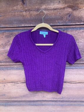 Vintage V-Neck Ribbed Tee